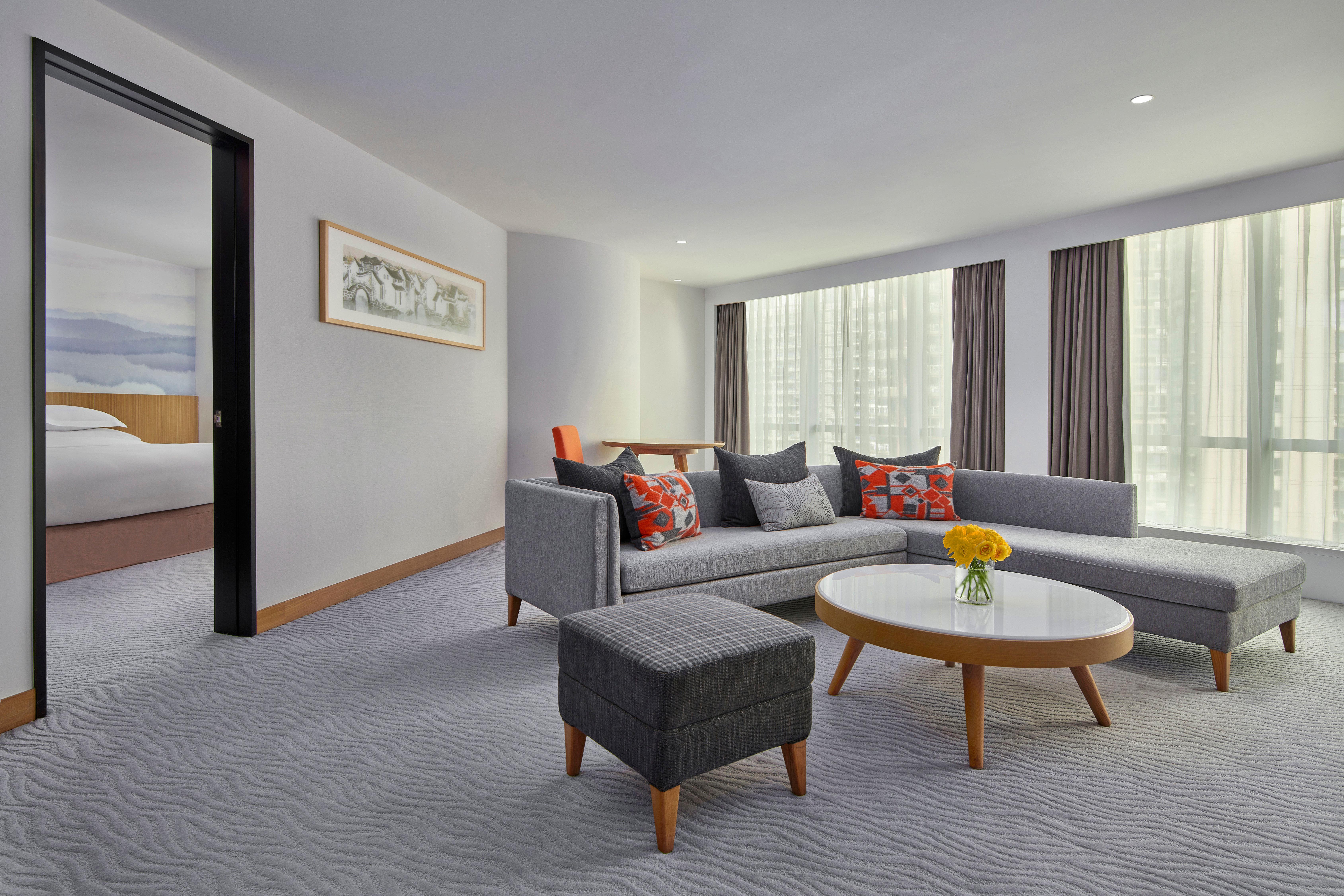 Crowne Plaza Zhuhai City Center By Ihg - Offers Free One-Way Shuttle To Chimelong Ocean Kingdom Esterno foto