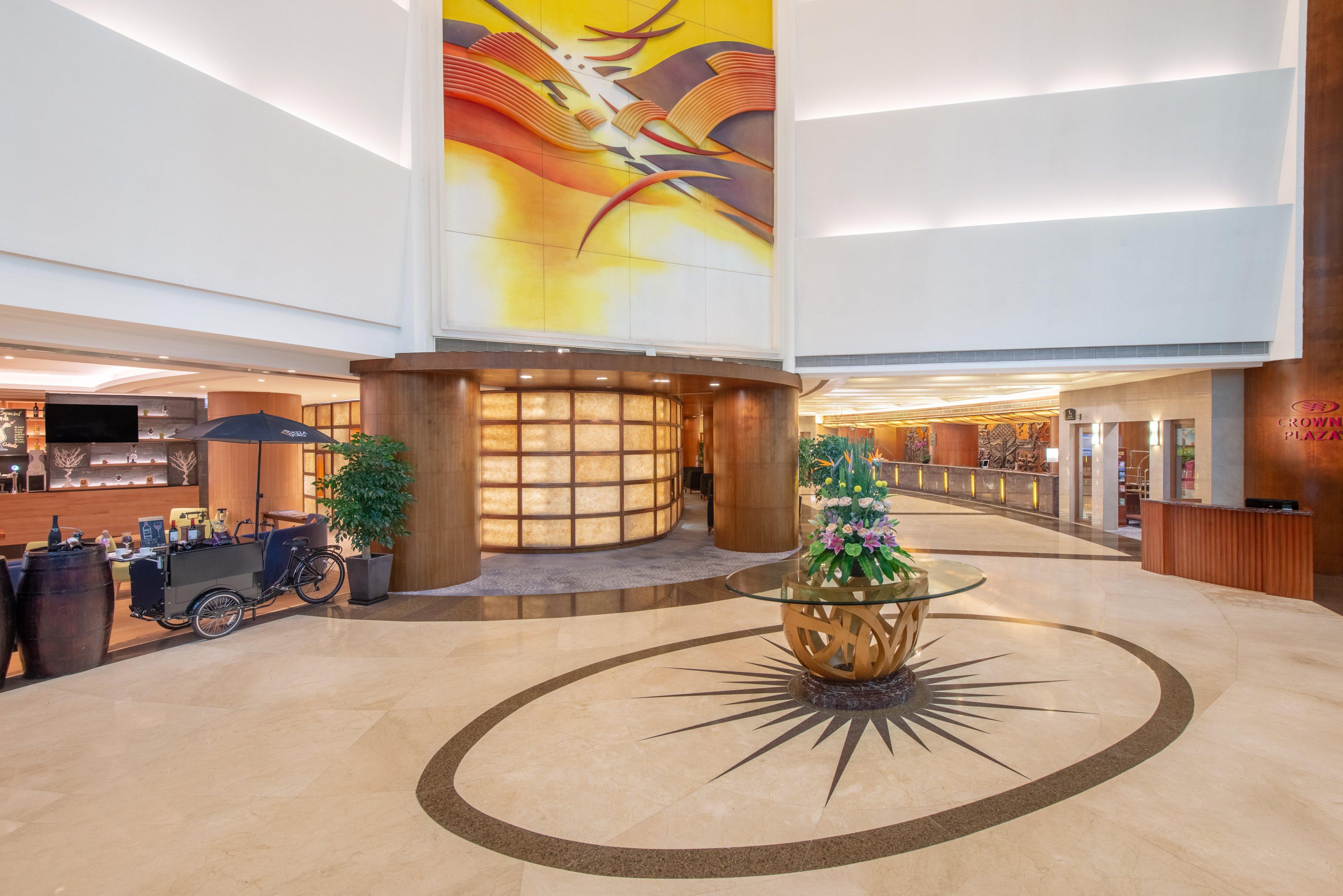 Crowne Plaza Zhuhai City Center By Ihg - Offers Free One-Way Shuttle To Chimelong Ocean Kingdom Esterno foto