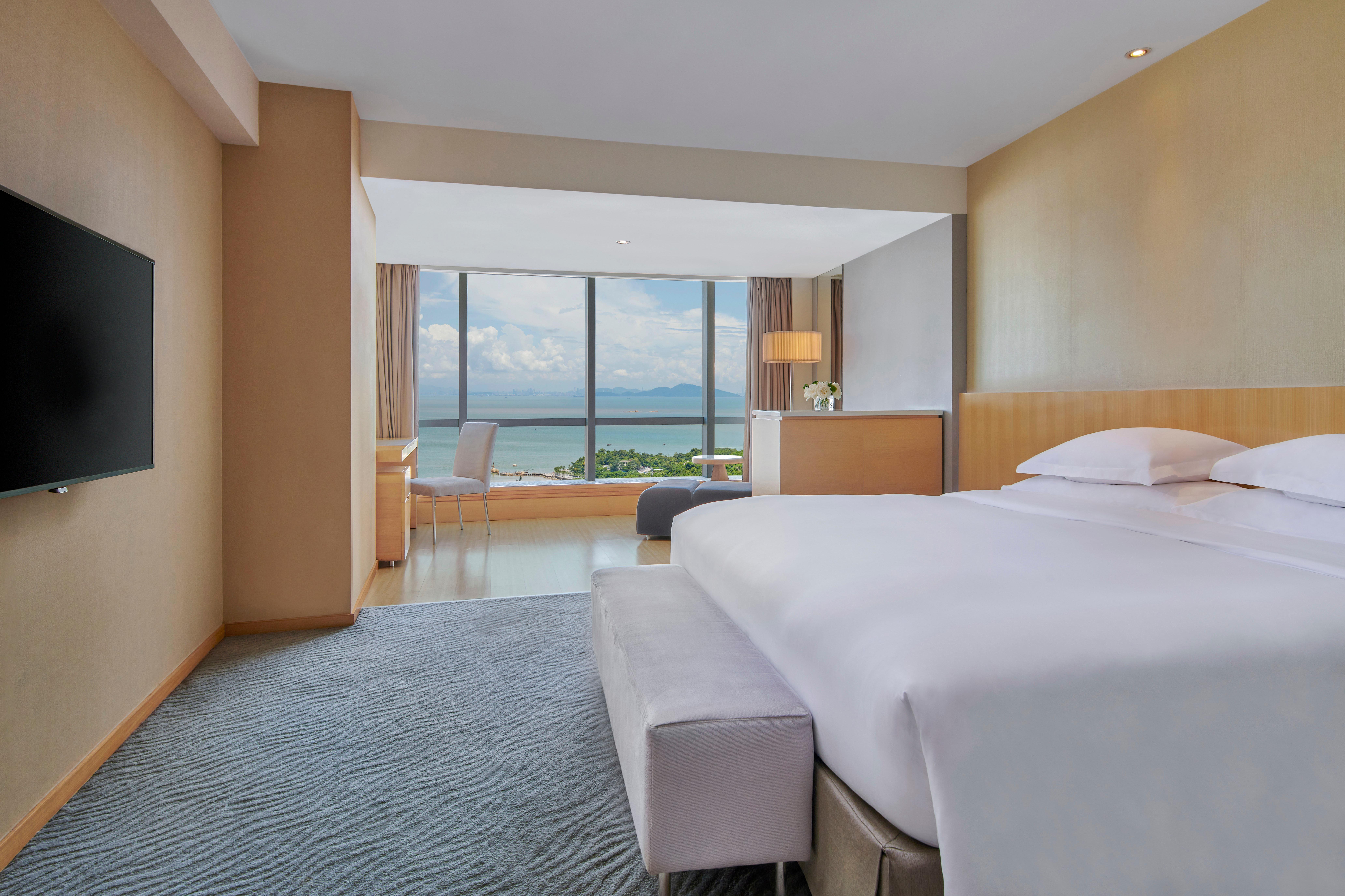 Crowne Plaza Zhuhai City Center By Ihg - Offers Free One-Way Shuttle To Chimelong Ocean Kingdom Esterno foto